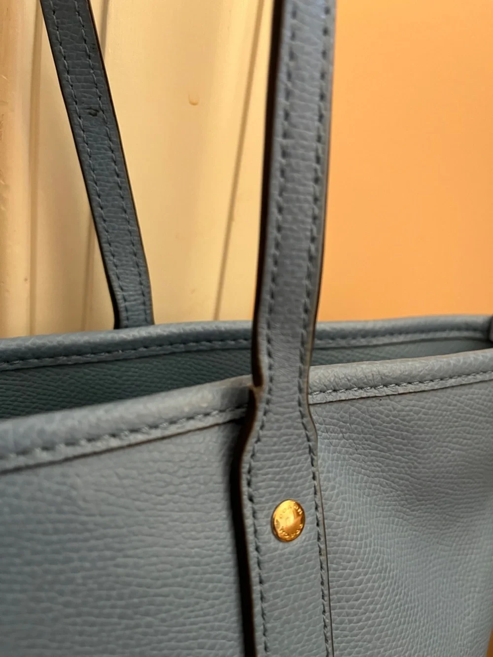 Coach City Zip Pebbled Leather Tote Gold Hardware Hangtag 2015 - Picture 6 of 17